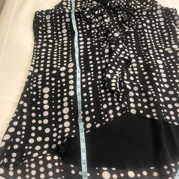 White House Black Market Womens Ruffle Polka Dots Chiffon Tank Size Medium - Picture 7 of 8